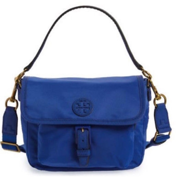 Tory Burch Handbags - Tory Burch Scout Nylon Crossbody Pouch